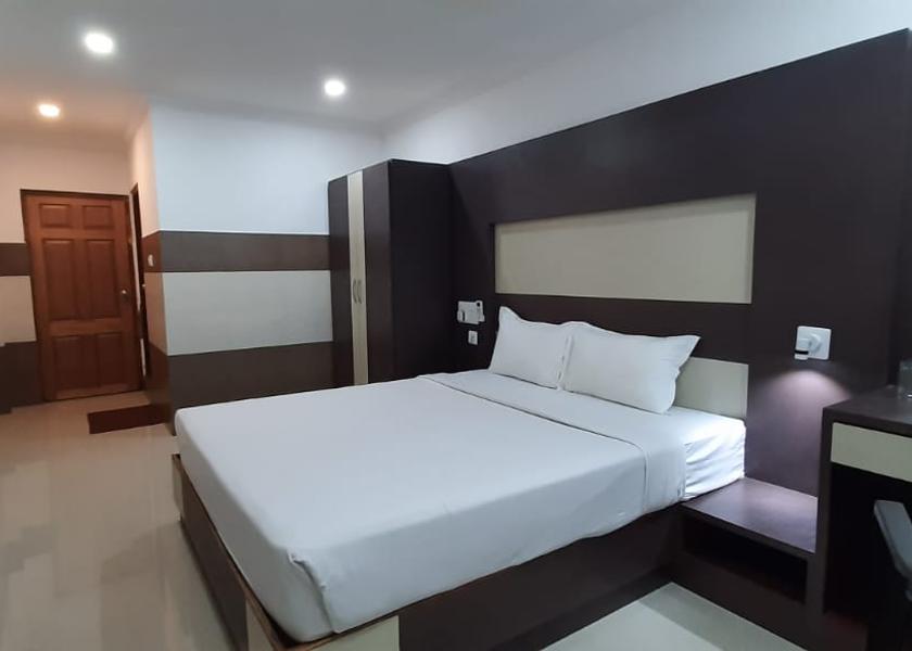 Kerala Palakkad Deluxe Room AC