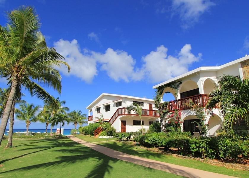  West End Village Facade