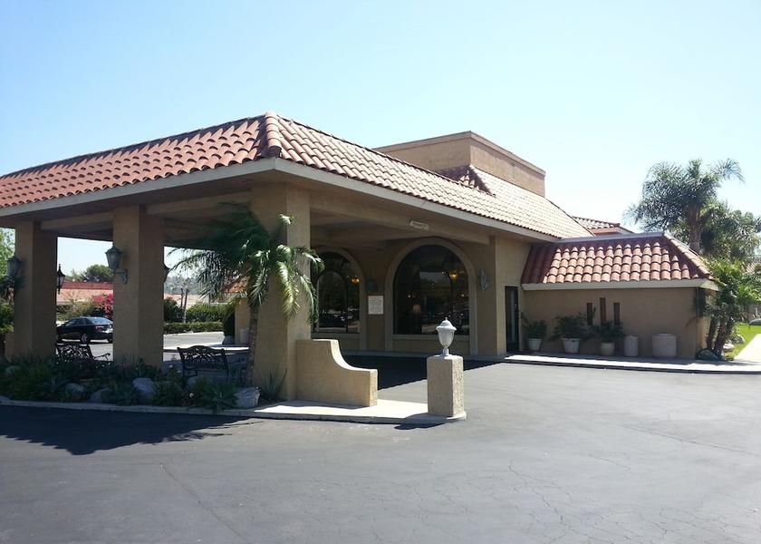 California Anaheim Exterior Detail