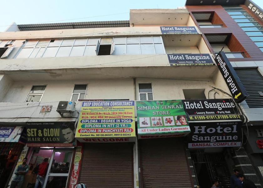 Haryana Hisar Hotel Exterior