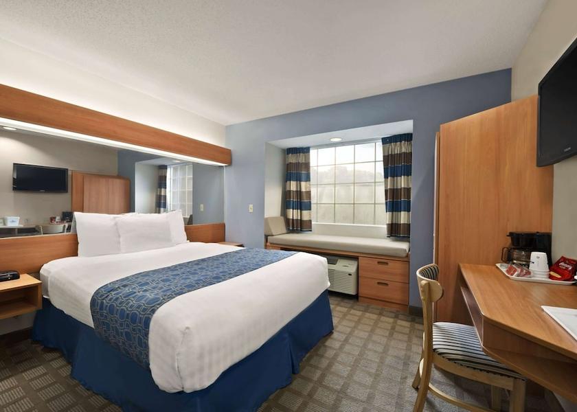 Louisiana Ponchatoula Room