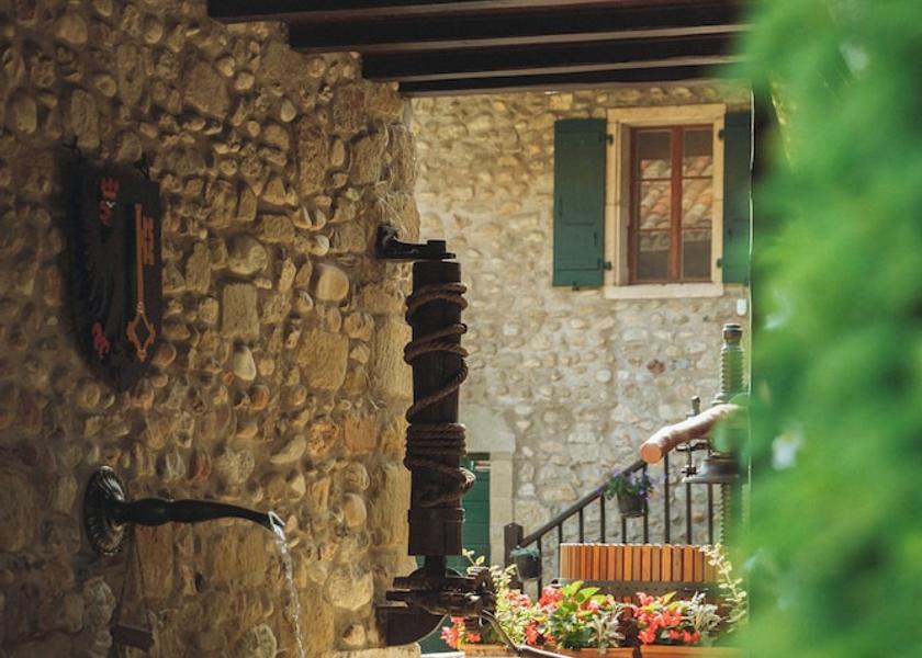 Canton of Geneva Satigny Courtyard
