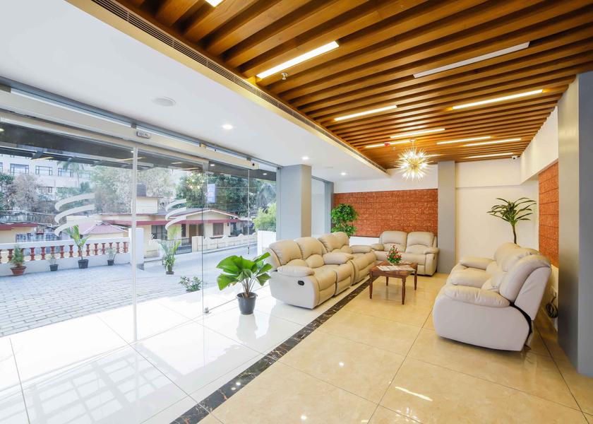 Kerala Guruvayur Public Areas
