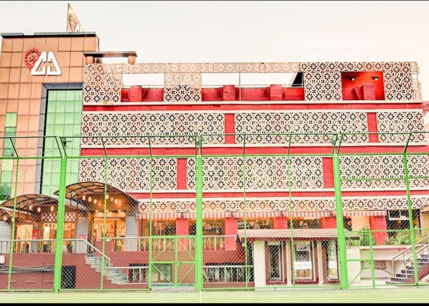 Uttar Pradesh Kanpur Hotel Exterior