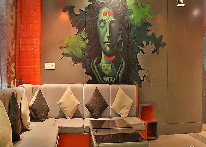 Uttarakhand Rishikesh Public Areas