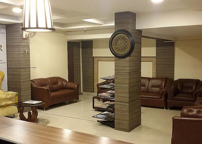 Maharashtra Pune Bathroom