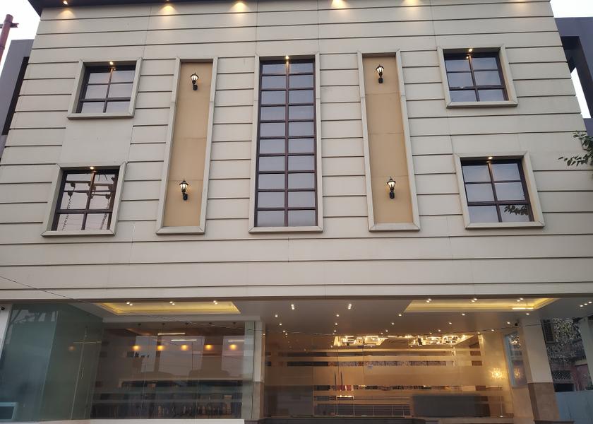 Uttar Pradesh Lucknow Hotel Exterior