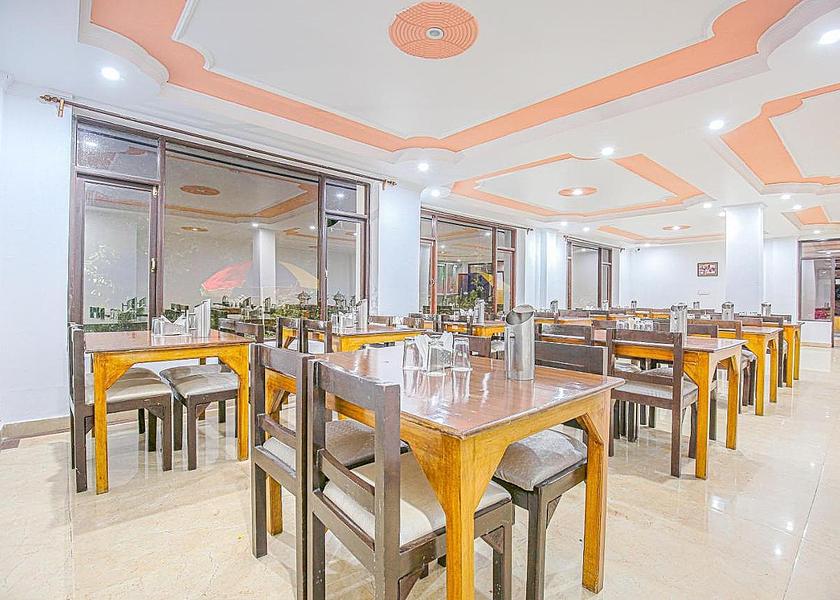 Delhi Delhi Food & Dining