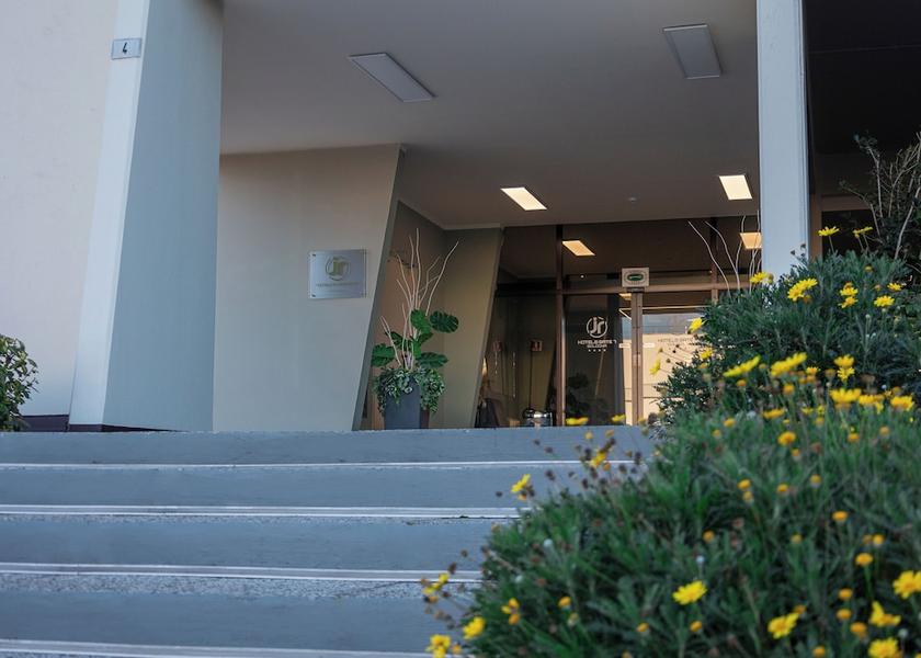 Emilia-Romagna Calderara Di Reno Exterior Detail