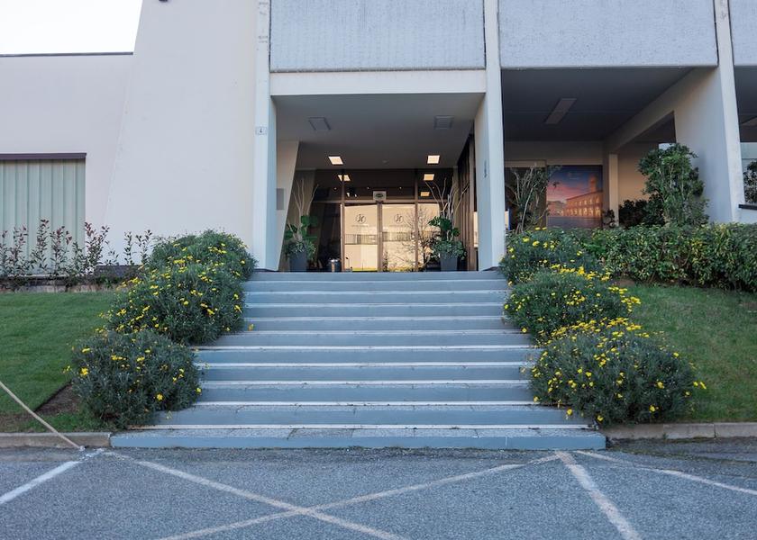 Emilia-Romagna Calderara Di Reno Exterior Detail