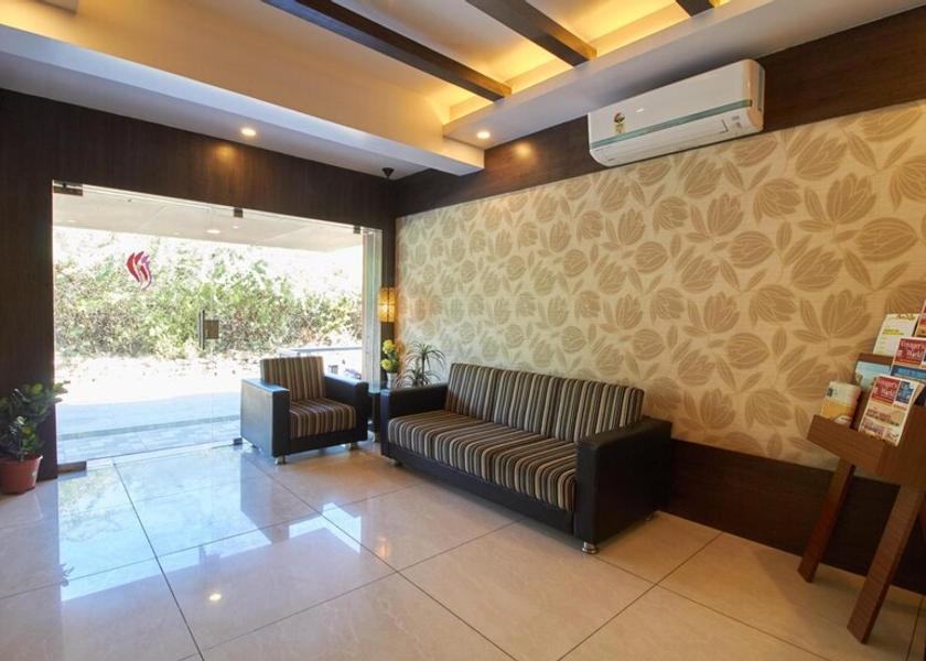 Dadra and Nagar Haveli and Daman and Diu Diu Public Areas