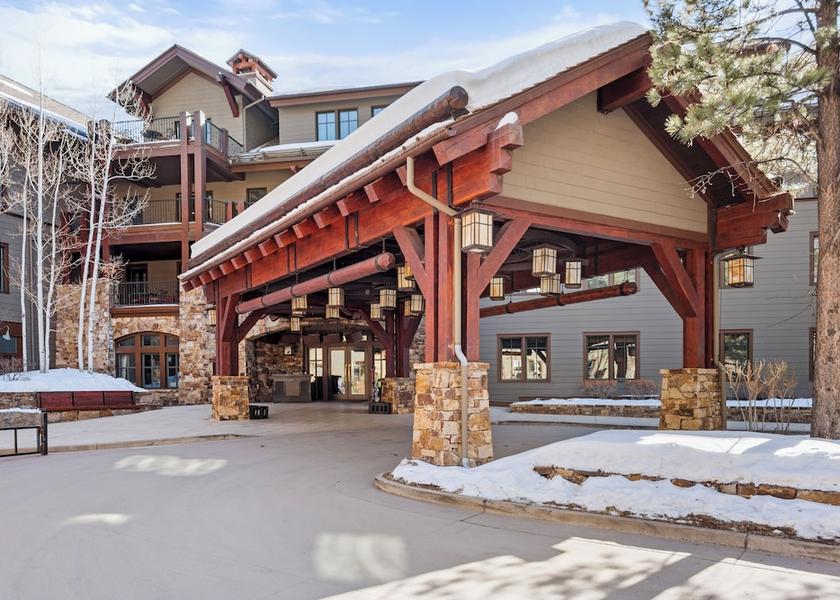 Colorado Aspen Entrance