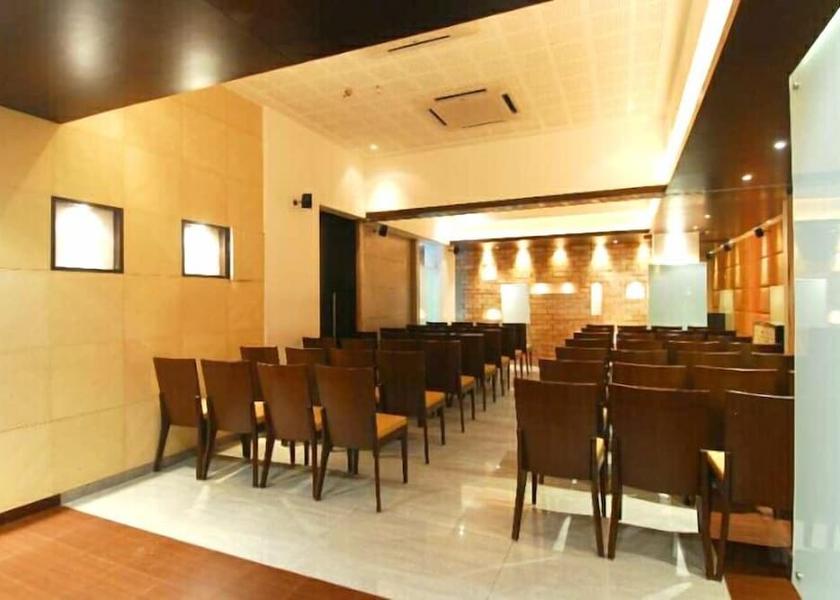 Maharashtra Navi Mumbai Meeting Room