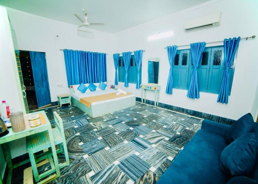 Uttar Pradesh Varanasi Room