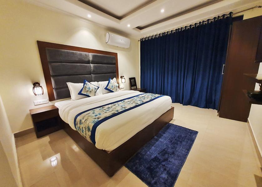 Uttarakhand Bhimtal Deluxe Room