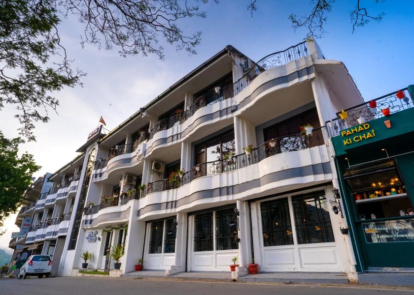 Uttarakhand Bhimtal Hotel View