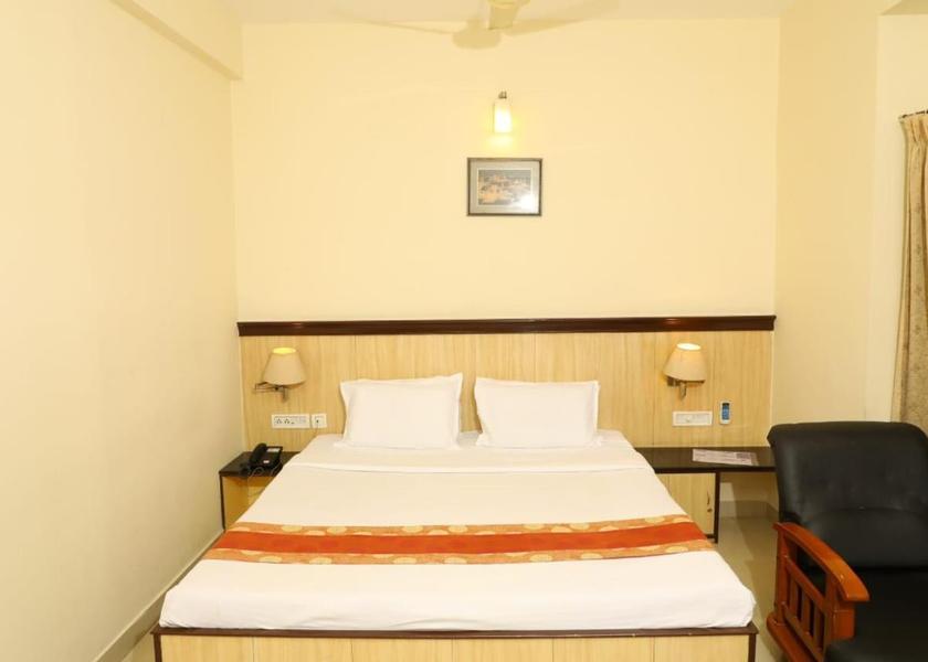 Tamil Nadu Salem Superior Double Room - No Window
