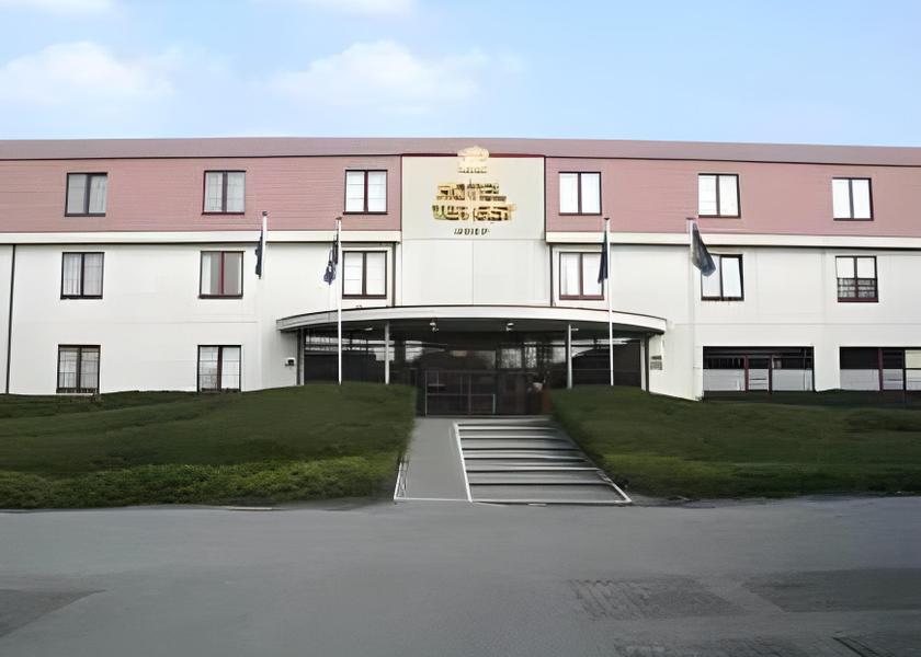 Flemish Region Edegem exterior view