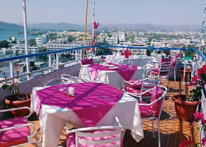 Rajasthan Udaipur Food & Dining