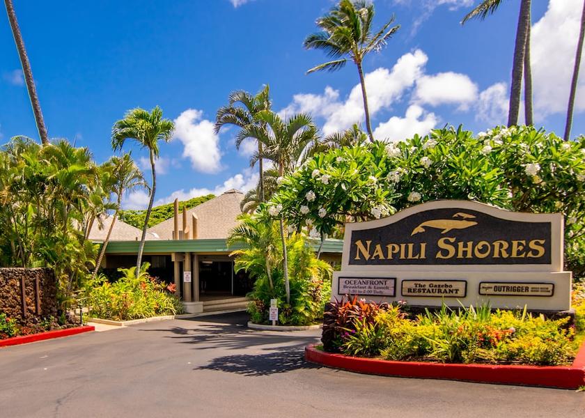 Hawaii Napili Front of property
