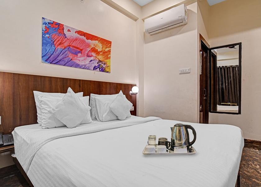 Madhya Pradesh Indore Classic Room