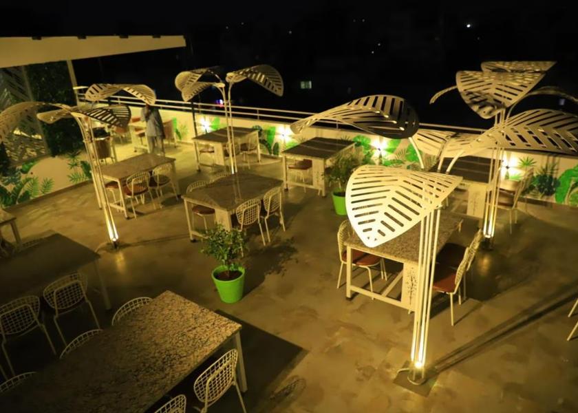 Maharashtra Latur Food & Dining