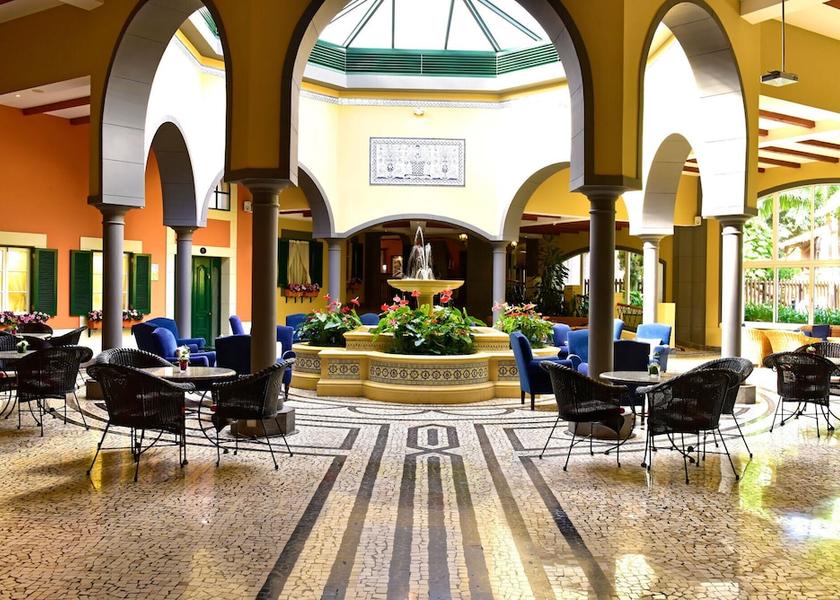 Madeira Funchal Interior Entrance