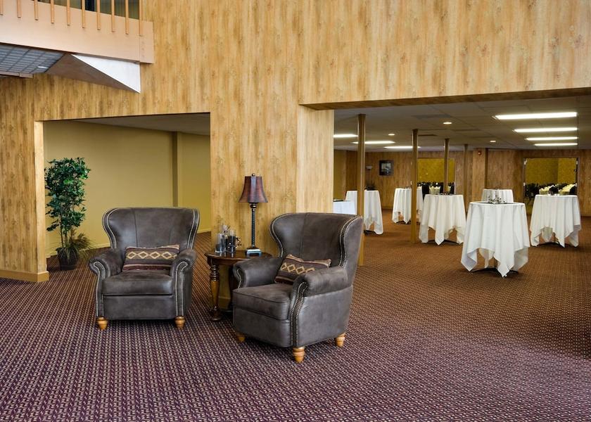 Iowa Okoboji Interior Entrance