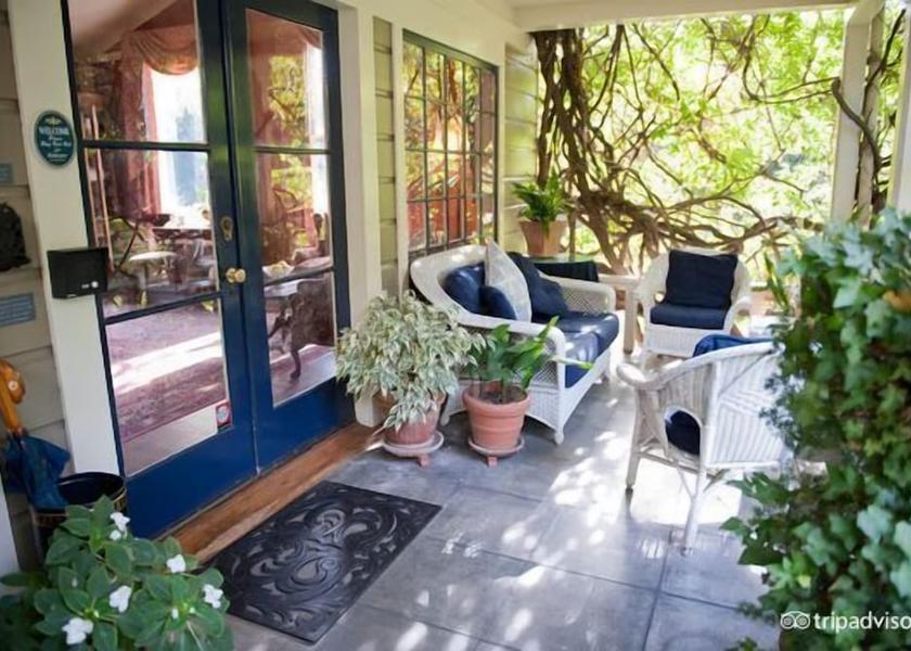 California Santa Barbara Porch