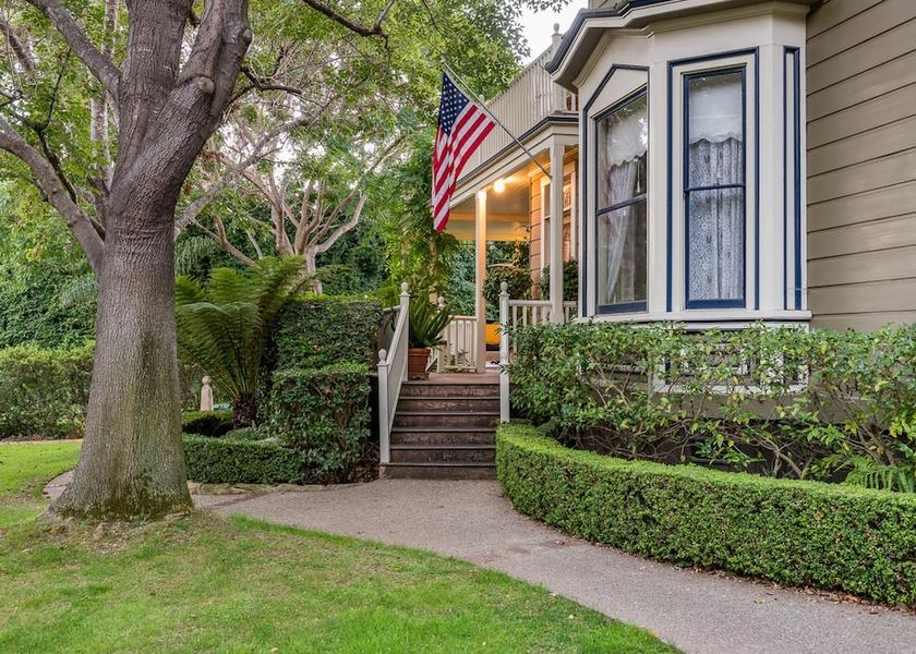 California Santa Barbara Porch