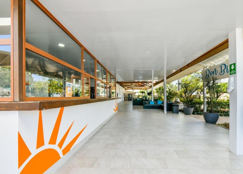  Oranjestad Reception