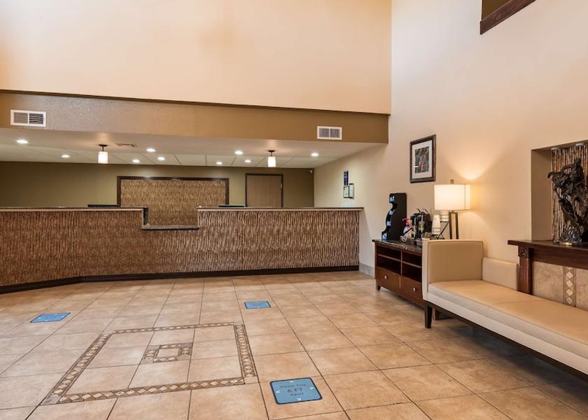 New Mexico Ruidoso Lobby