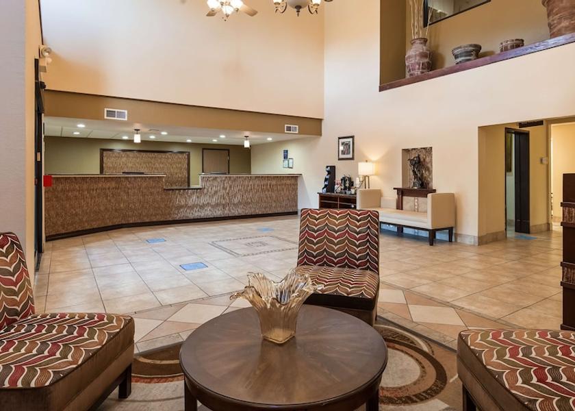 New Mexico Ruidoso Lobby