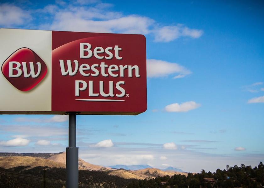 New Mexico Ruidoso Property Grounds