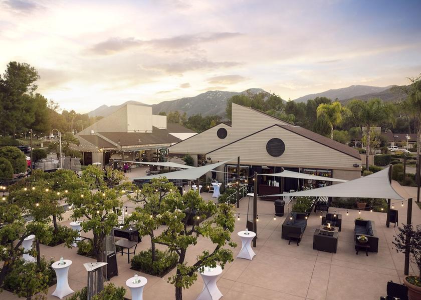 California Escondido Outdoor banquet area