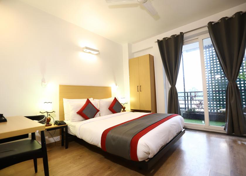 Haryana Gurugram Deluxe Room With (High Speed Wi-Fi)