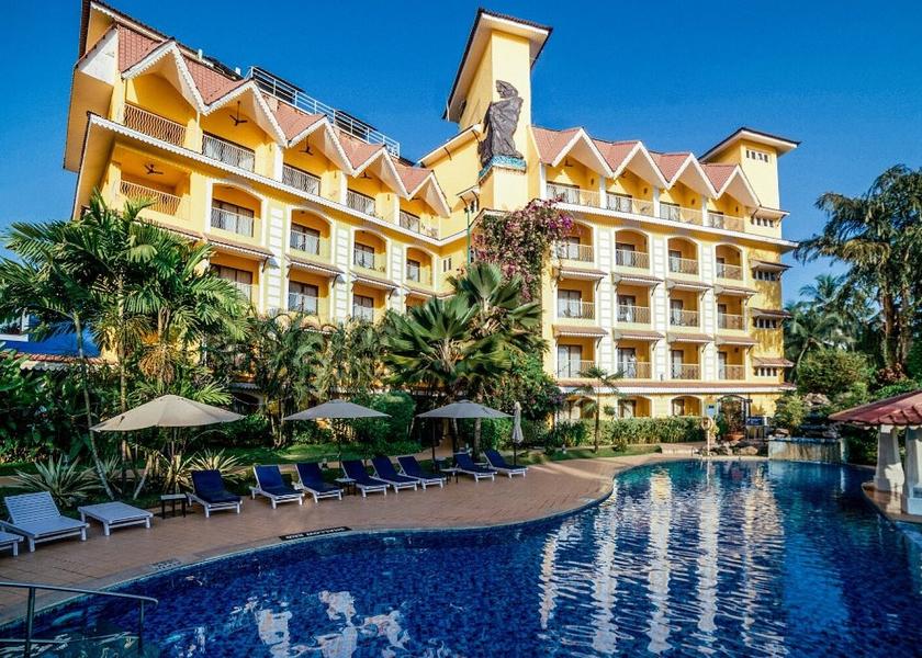 Goa Candolim Pool