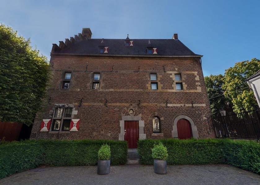 Limburg Maastricht Room