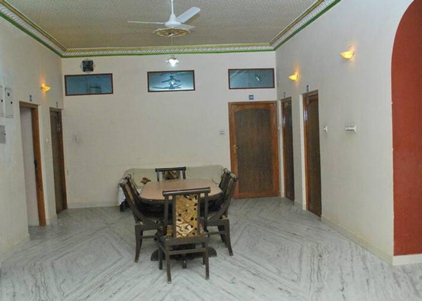 Rajasthan Bikaner dining hall