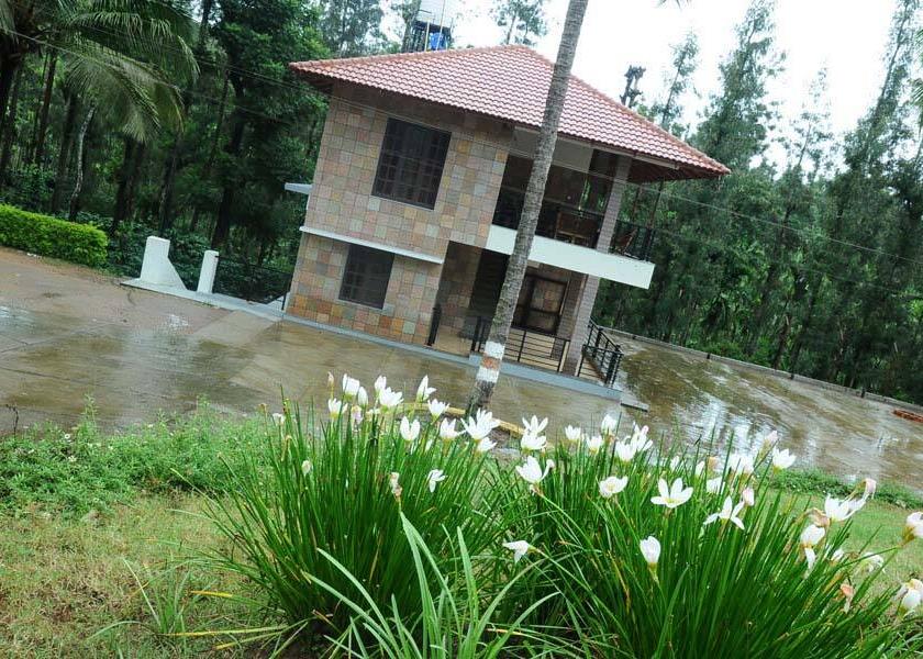 Karnataka Sakleshpur Hotel Exterior