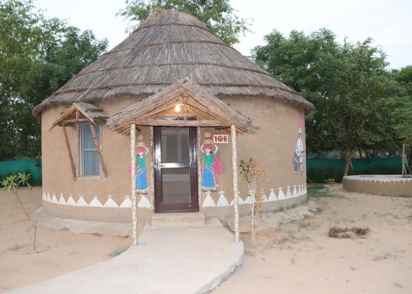 Rajasthan Mandawa Exterior Detail