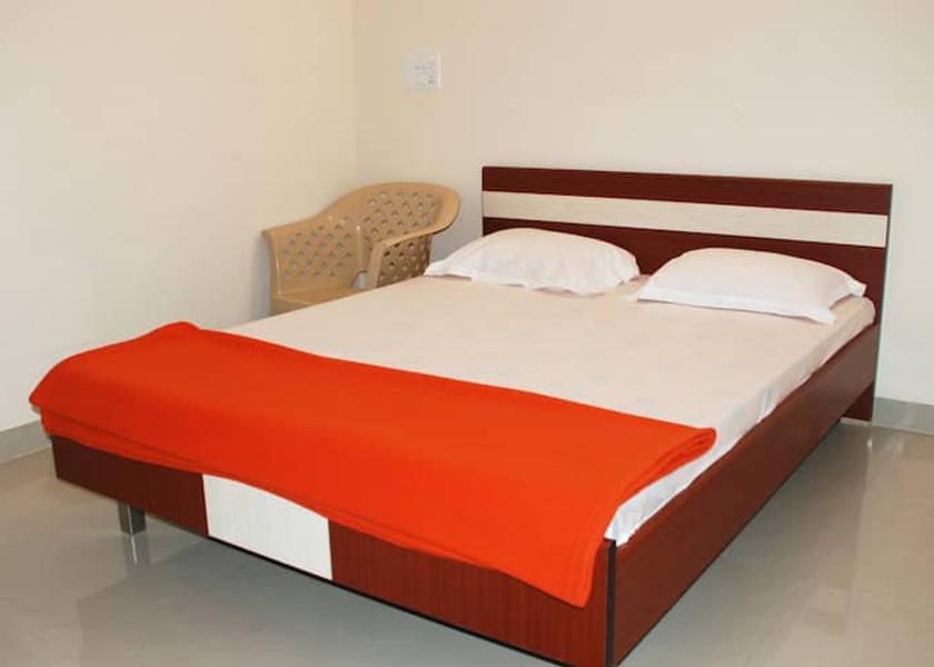 Andhra Pradesh Srikalahasti non ac room
