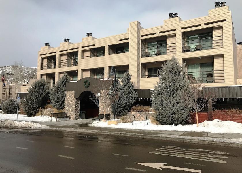 Colorado Avon Facade