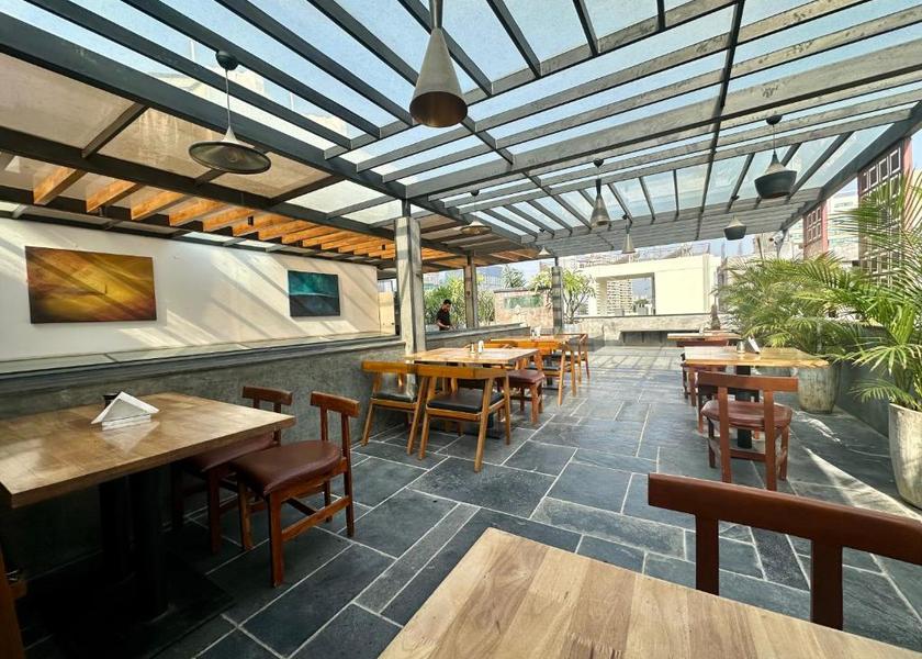Karnataka Bangalore Food & Dining
