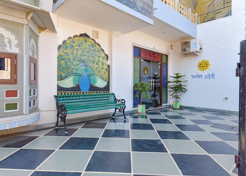 Rajasthan Udaipur Hotel Exterior