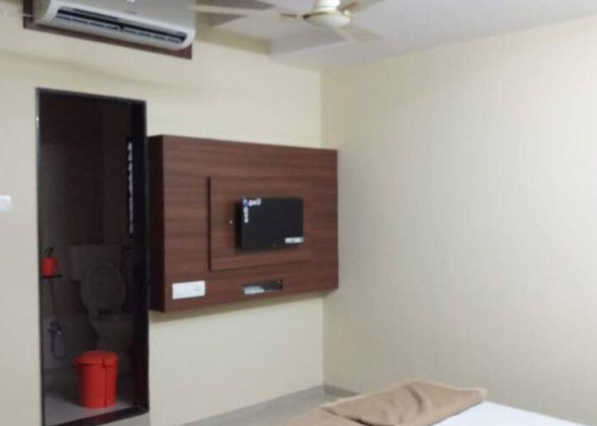 Maharashtra Kolhapur Bedroom
