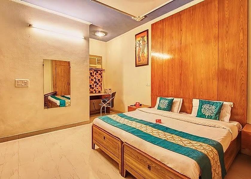 Haryana Faridabad Deluxe Room