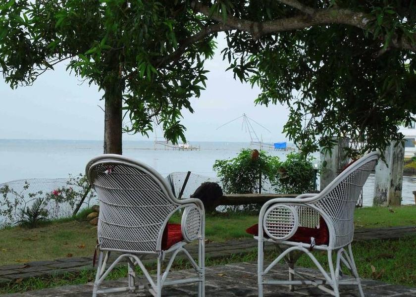 Kerala Kumarakom Outdoor sitting