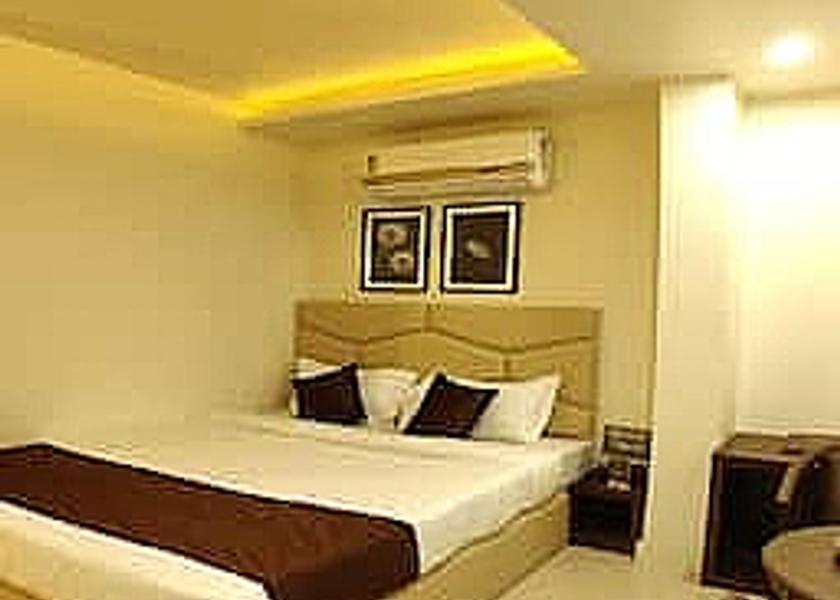 Madhya Pradesh Bhopal Classic Room