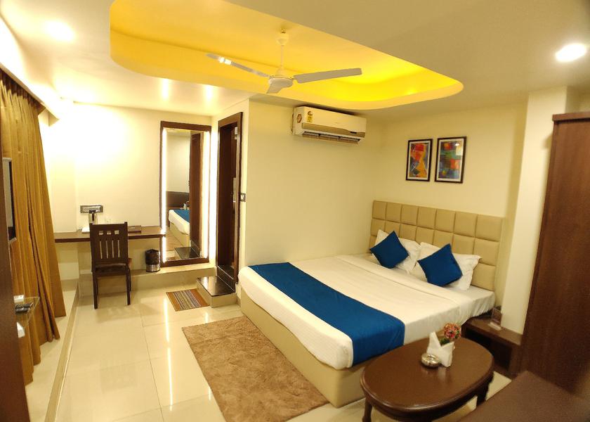 Madhya Pradesh Bhopal Classic Room